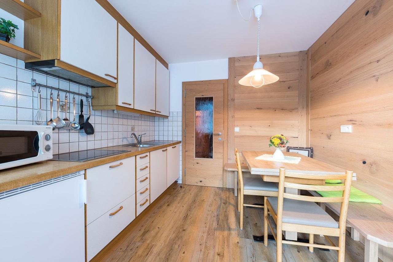 Appartments Lercher Irma San Candido Exterior foto