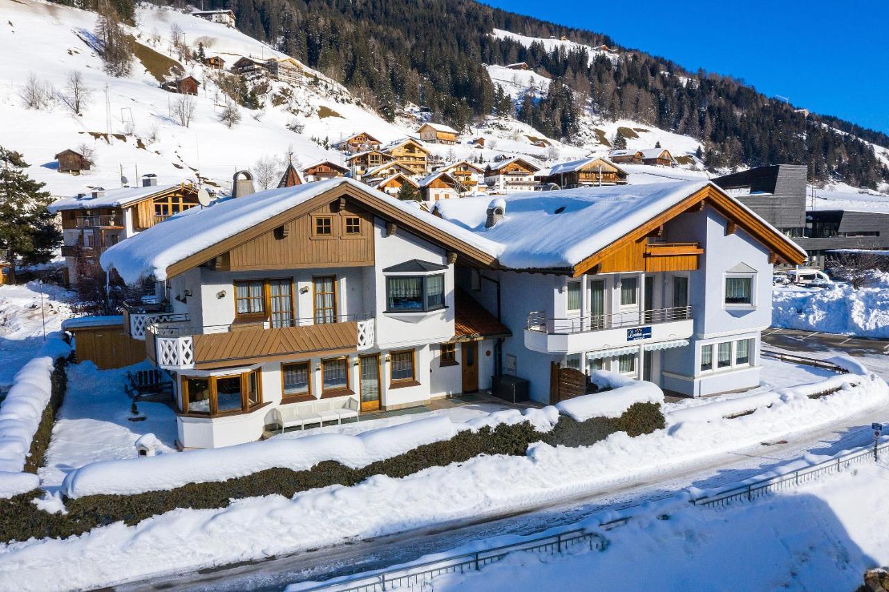 Appartments Lercher Irma San Candido Exterior foto
