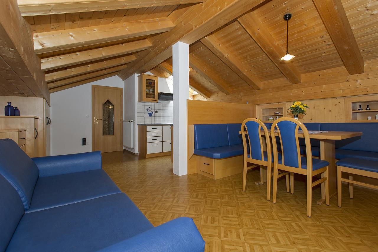 Appartments Lercher Irma San Candido Exterior foto